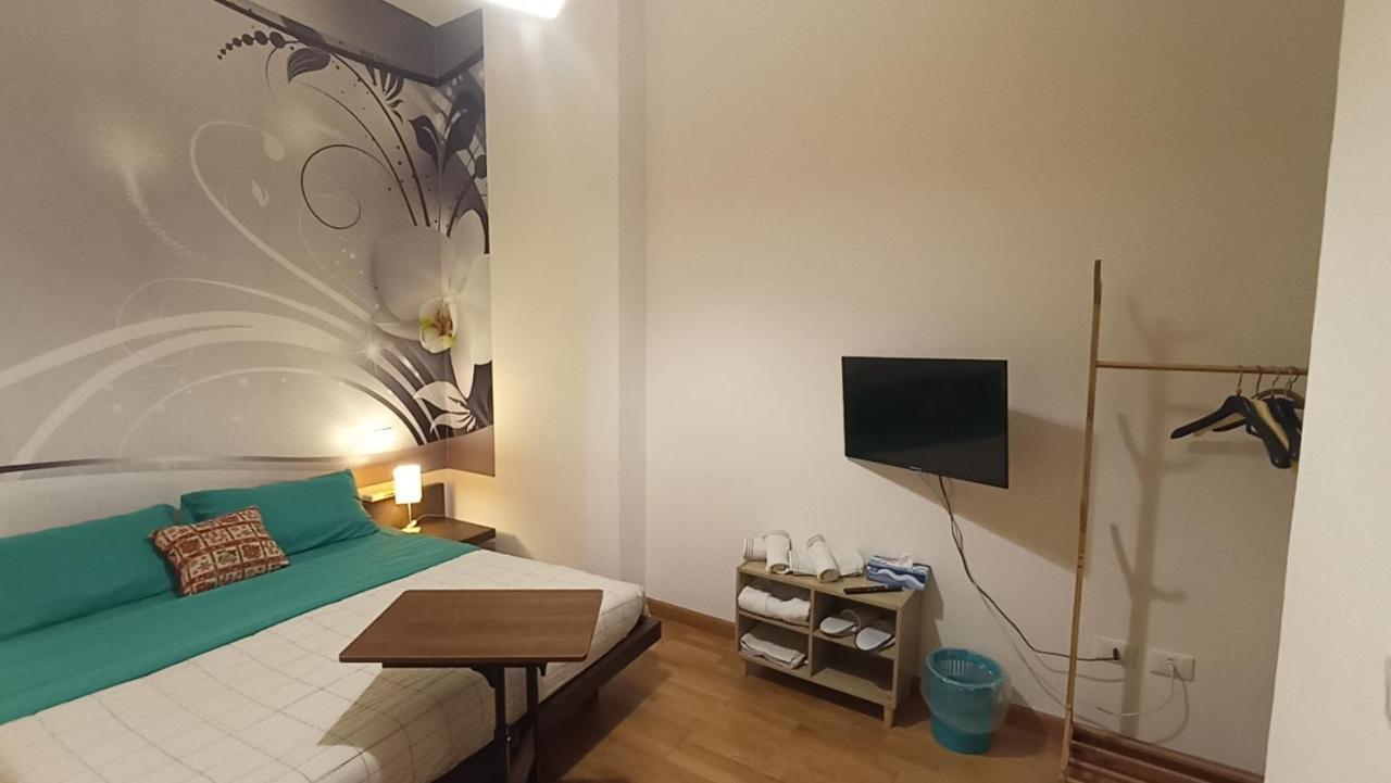 Orchidea Stanza Privata In Appartamento Condiviso "Sapori Di Mare" Cagliari Bagian luar foto